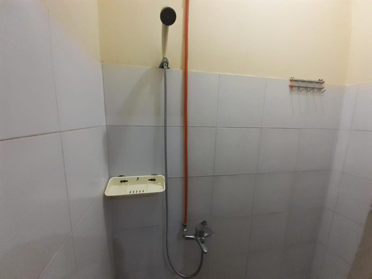 Hotel Kost Carmelia Syariah Baranangsiang Bogor Camera foto