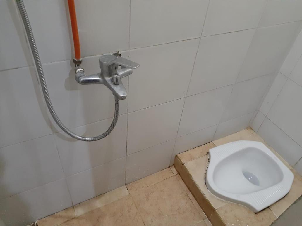 Hotel Kost Carmelia Syariah Baranangsiang Bogor Camera foto